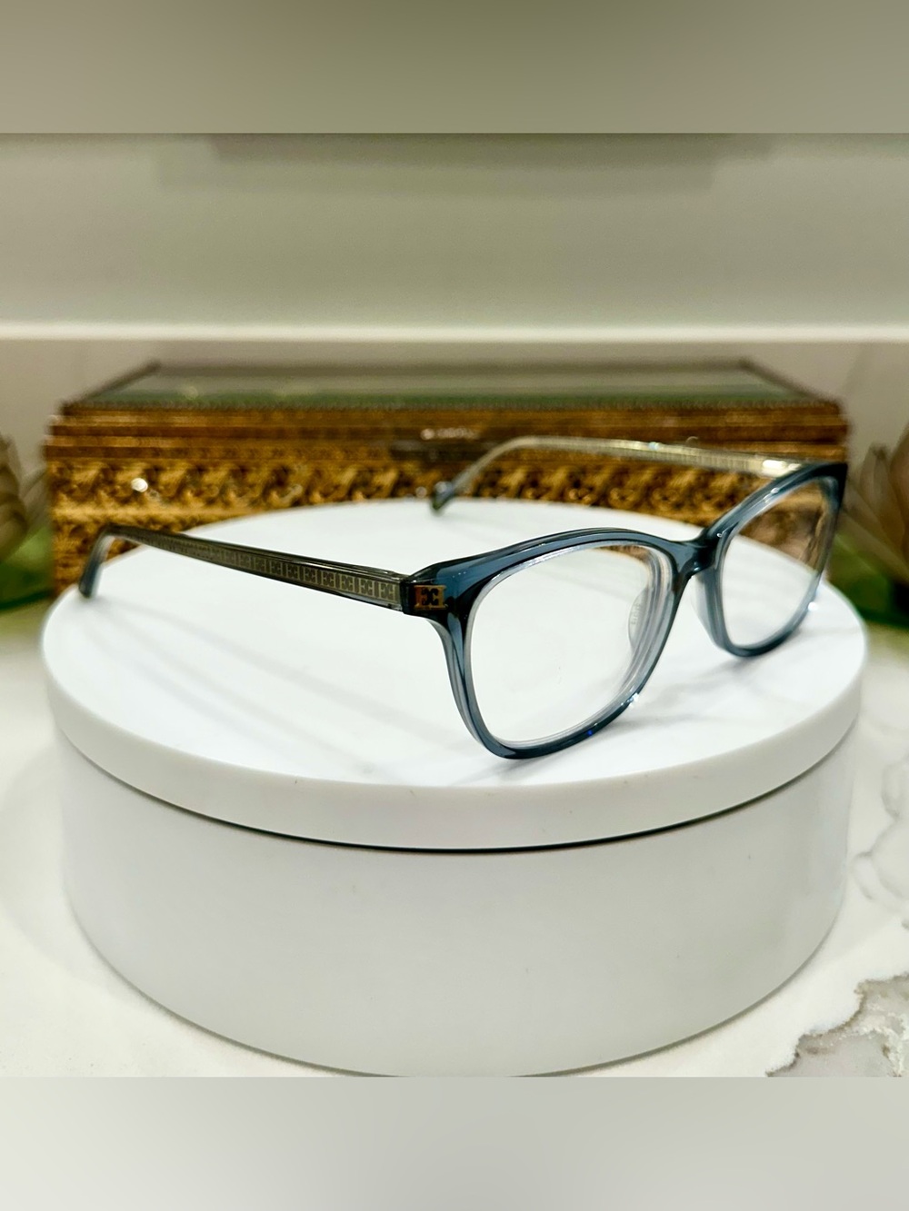 Escada EUC Silver & Transparent Ice Blue Rx Eyeglass Frames VESD93K